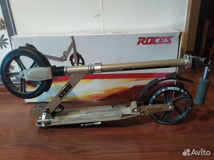 Самокат городской Roces, колеса 230/200 мм