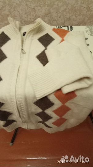 Джемпер шерстяной