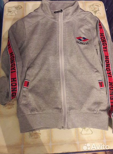 Спортивный костюм для мальчика 128