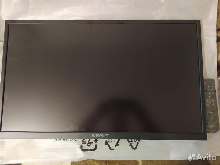 Монитор Wisenet SMT-3233-LED