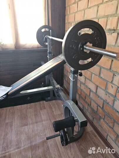 Складная скамья под штангу с партой для бицепса