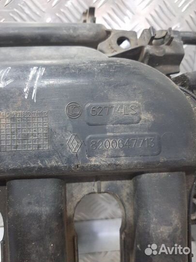 Коллектор впускной Renault Megane K4M 2008