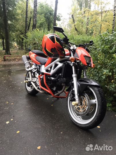 Suzuki sv400s