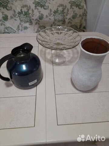 Кувшины, ваза, подсвечник