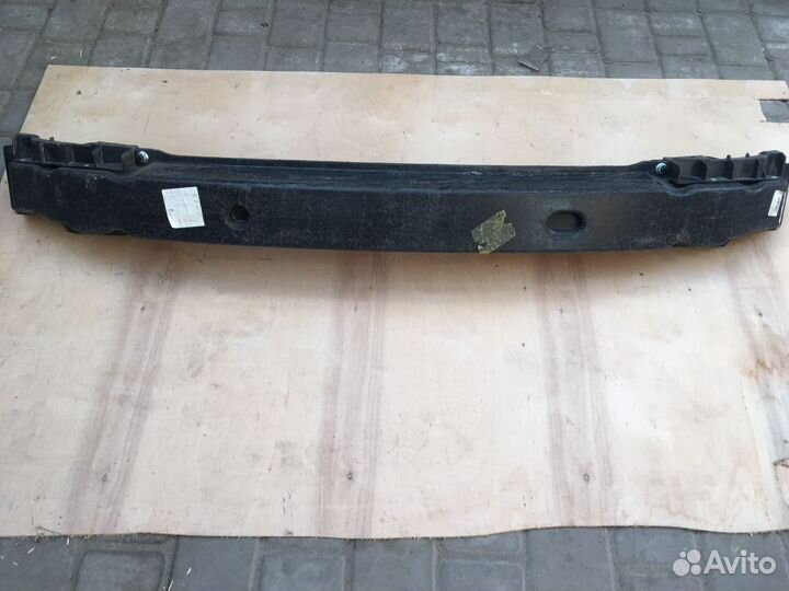 Усилитель бампера переднего Kia Spectra иж