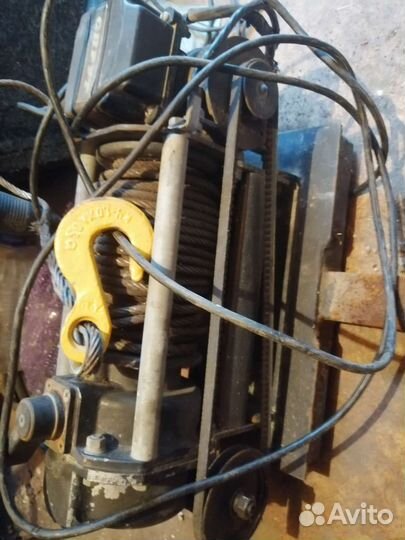 Лебедка электрическая 12v бу