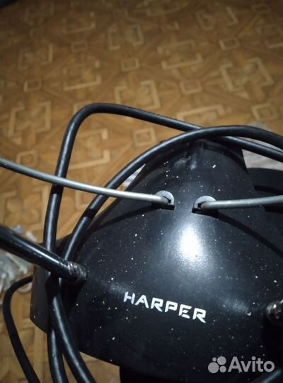 Антенна комнатная