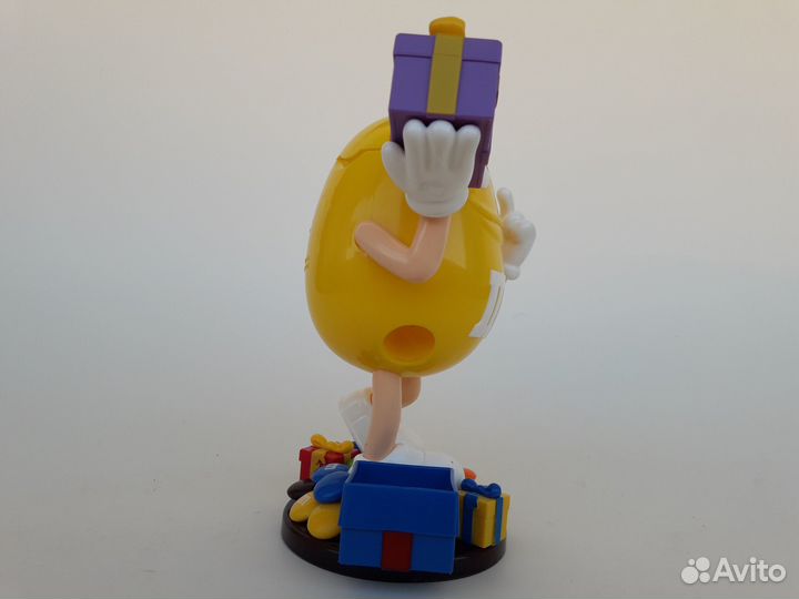 Диспенсер для конфет м&м 