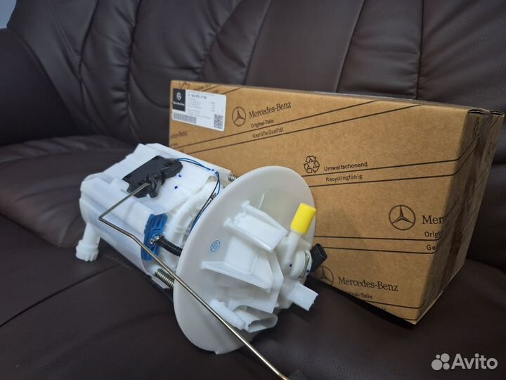 A1664701794 топливный насос Mercedes
