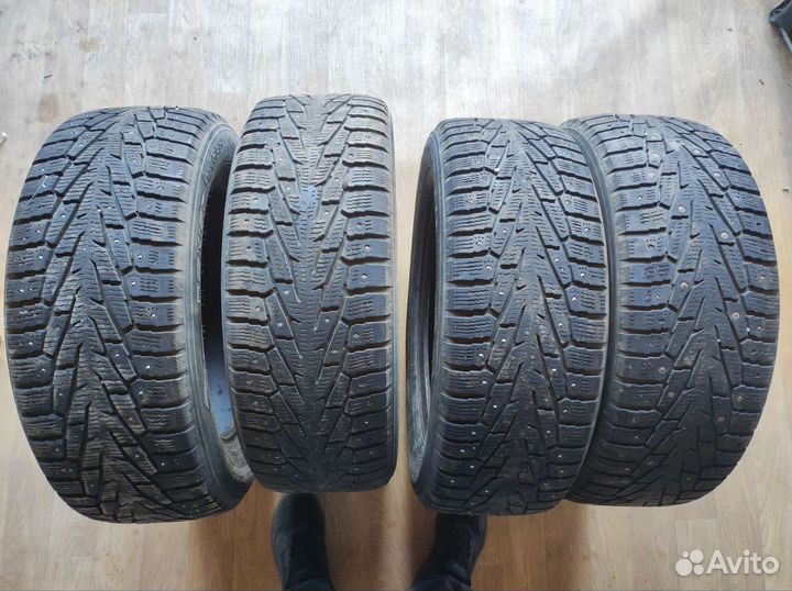 Nokian Tyres Hakkapeliitta 7 SUV 225/60 R17