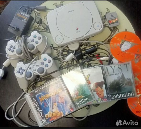 Sony playstation 1 fat и slim