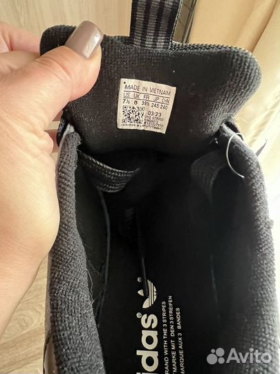 Кроссовки adidas