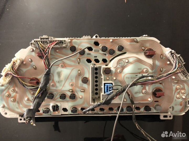 Щиток приборов Subaru Legacy BG/BD