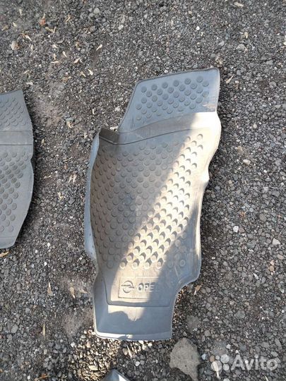 Коврики в Opel