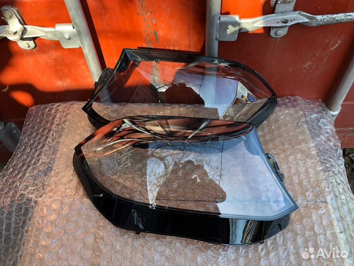 Стекло фары Mercedes GLS W166 X166 2015-2019