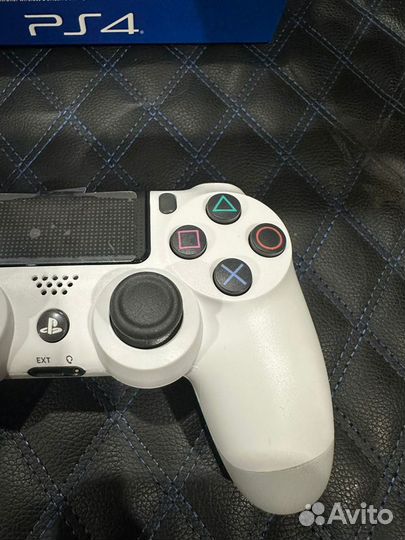 Джойстик для PS4 dualshock 4 v2 белый