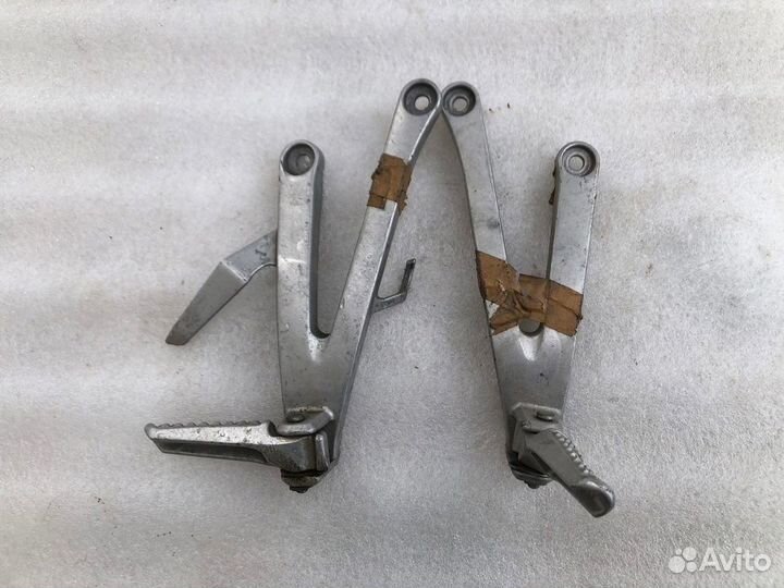 Honda CBR600RR 07-12 пассажирские ножки