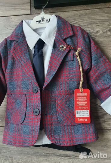 Нарядный костюм для мальчика 86