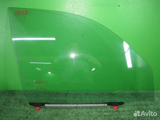 Стекло переднее правое Toyota RAV4 A2 2005