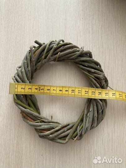 Венок интерьерный