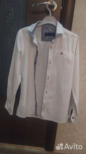 Рубашки разные