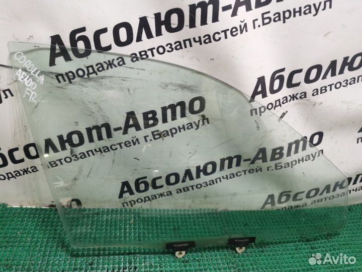 Стекло боковое переднее правое Toyota Corolla