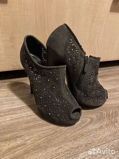 Туфли женские