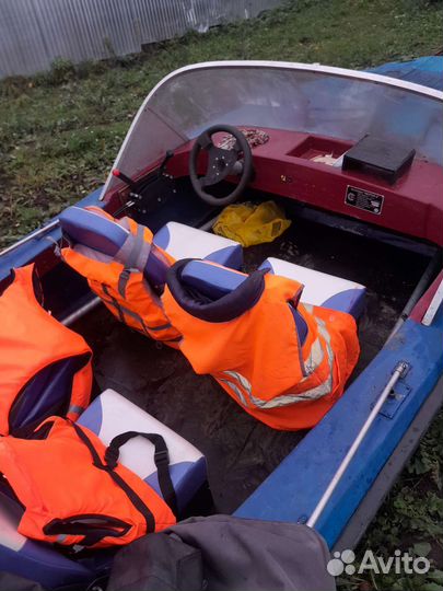 Лодка Нептун 2