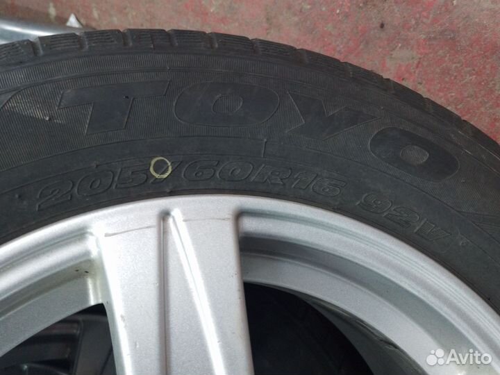Toyo Proxes CF2 205/60 R16 92V