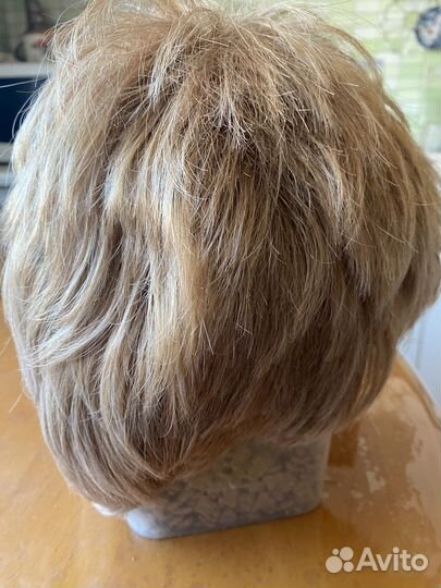 Парик женский