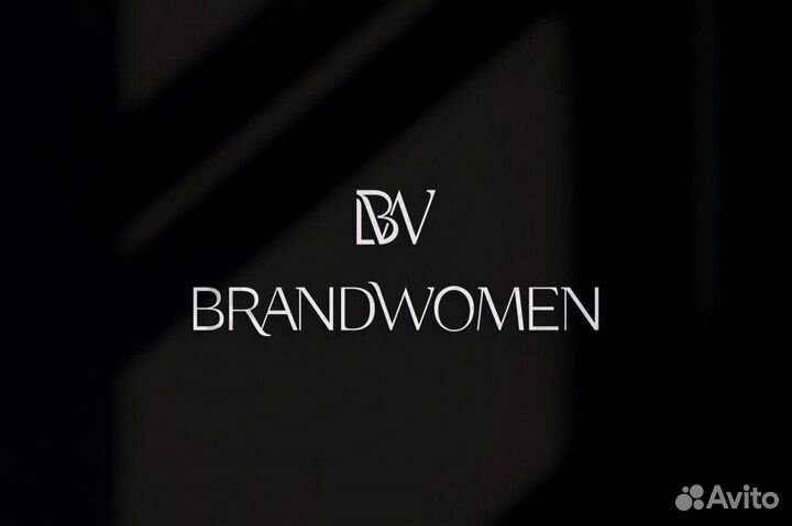 Консультант-стилист в магазин женской одежды