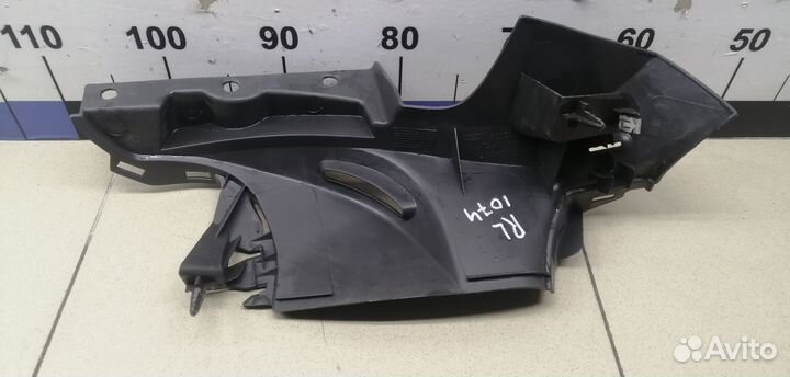 Держатель задней полки Focus II 2005-2008