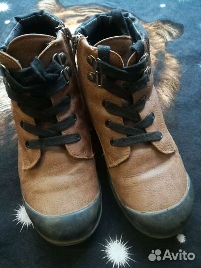 Деми, кожзам, 32 - 20см, хорошее состояние