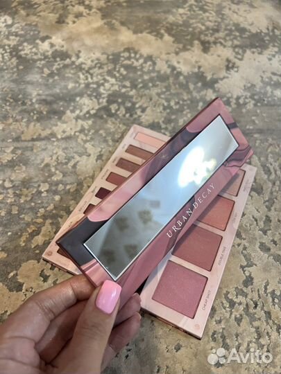 Палетка Urban Decay