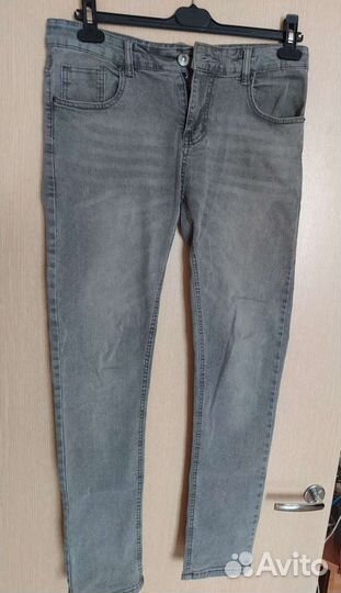 Продам джинсы