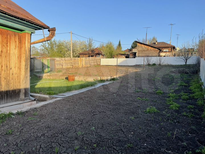 Дом 46 м² на участке 8 сот.