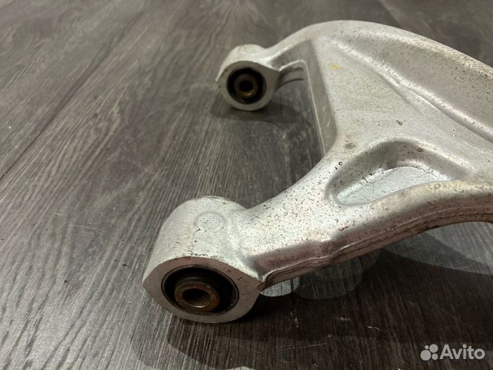 Рычаг подвески верхний задний правый Nissan Teana