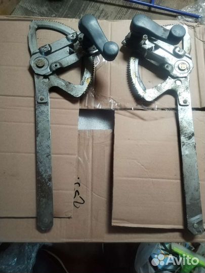 Стекло подъёмник Мерседес sprinter