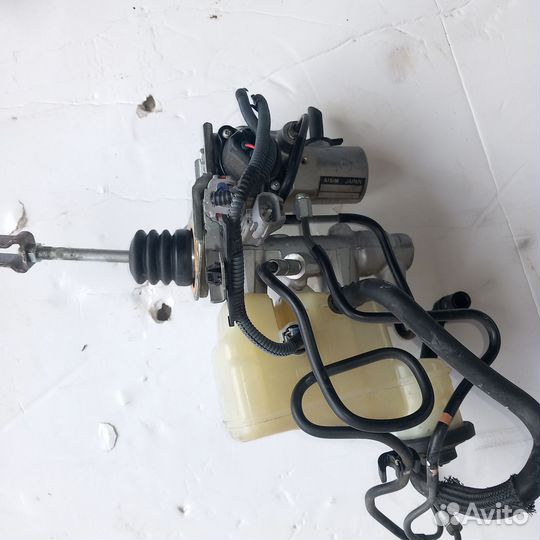 Лексус GS 430 тормозной цилиндр