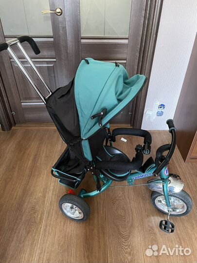 Трехколесный велосипед с родительской ручкой