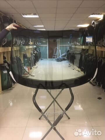 Лобовое стекло Шкода Рапид