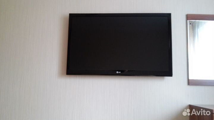 Телевизор LG 42LV3700