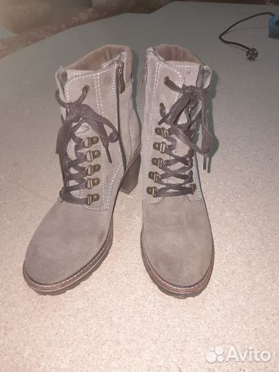 Ботинки женские зимние 39- 40 размера