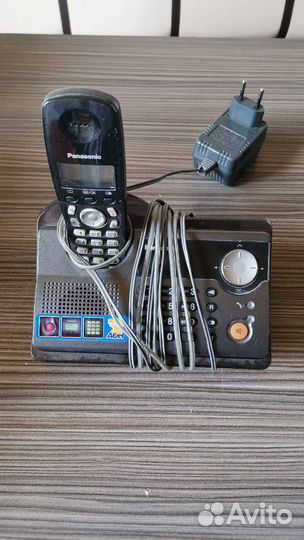 Телефон Panasonic