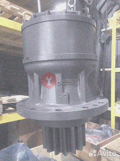 Редуктор поворота 4486557