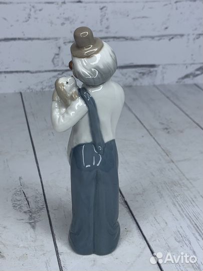 Фарфоровая статуэтка клоун Испания