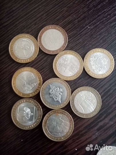 Продам монеты юбилейные