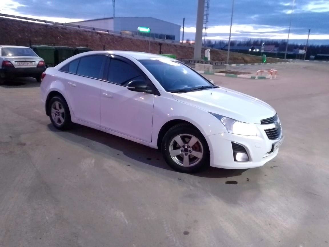 Chevrolet Cruze: фото владельца