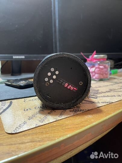 Портативная колонка