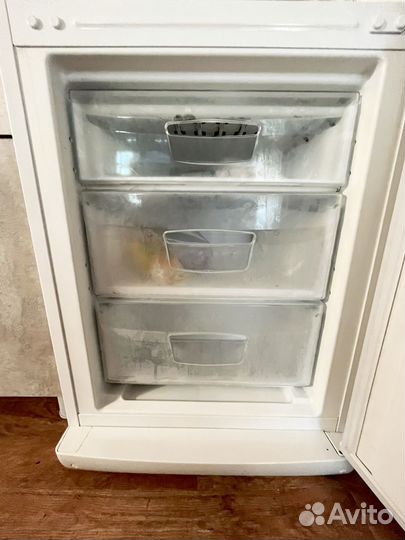Холодильник бу